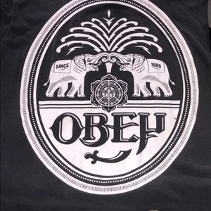 obey t shirt